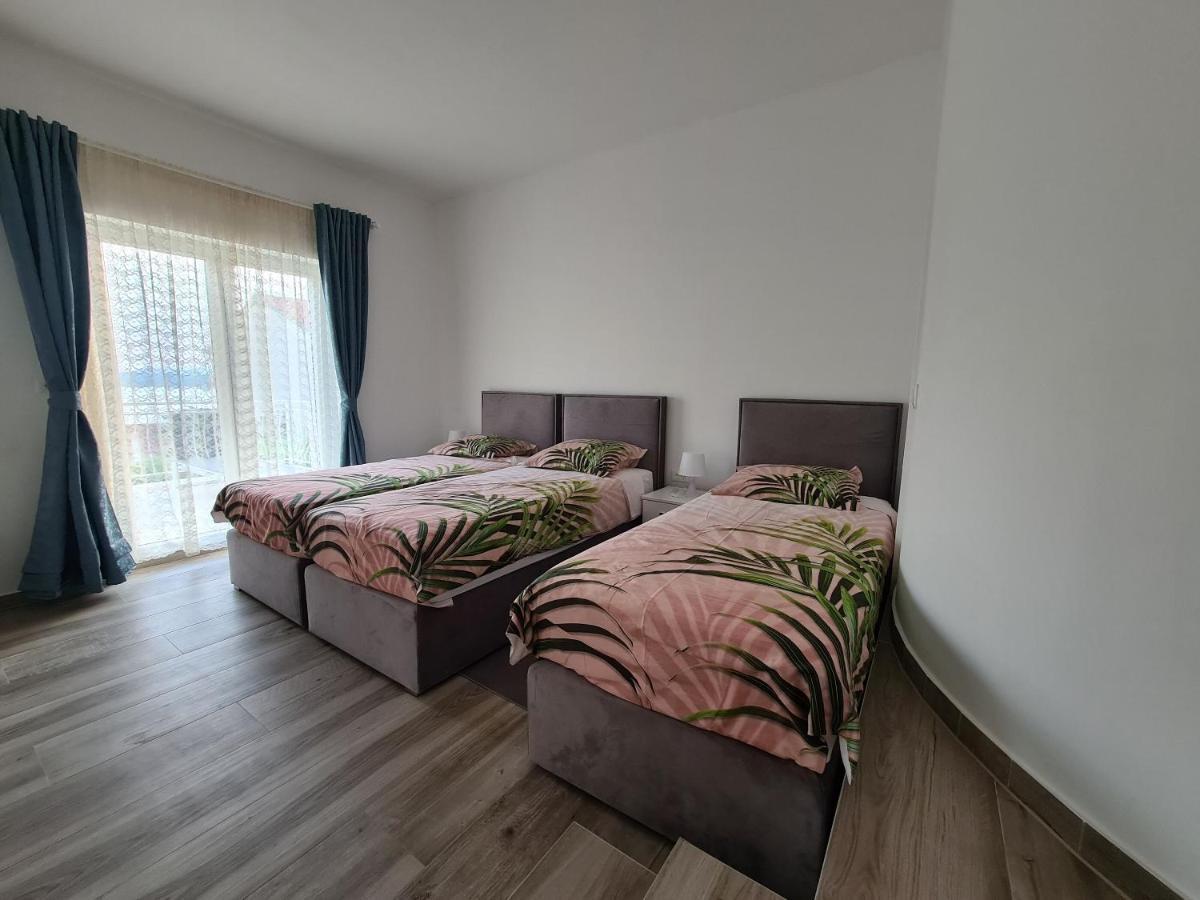 Apartments Elizabeta Dramalj Extérieur photo