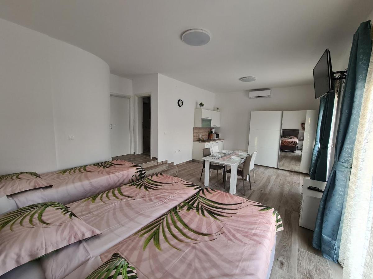 Apartments Elizabeta Dramalj Extérieur photo
