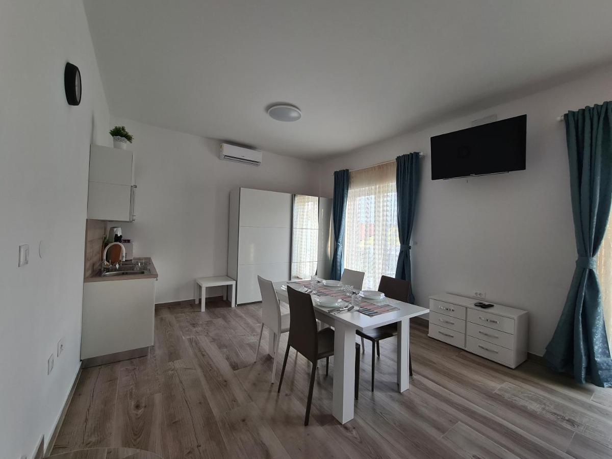 Apartments Elizabeta Dramalj Extérieur photo