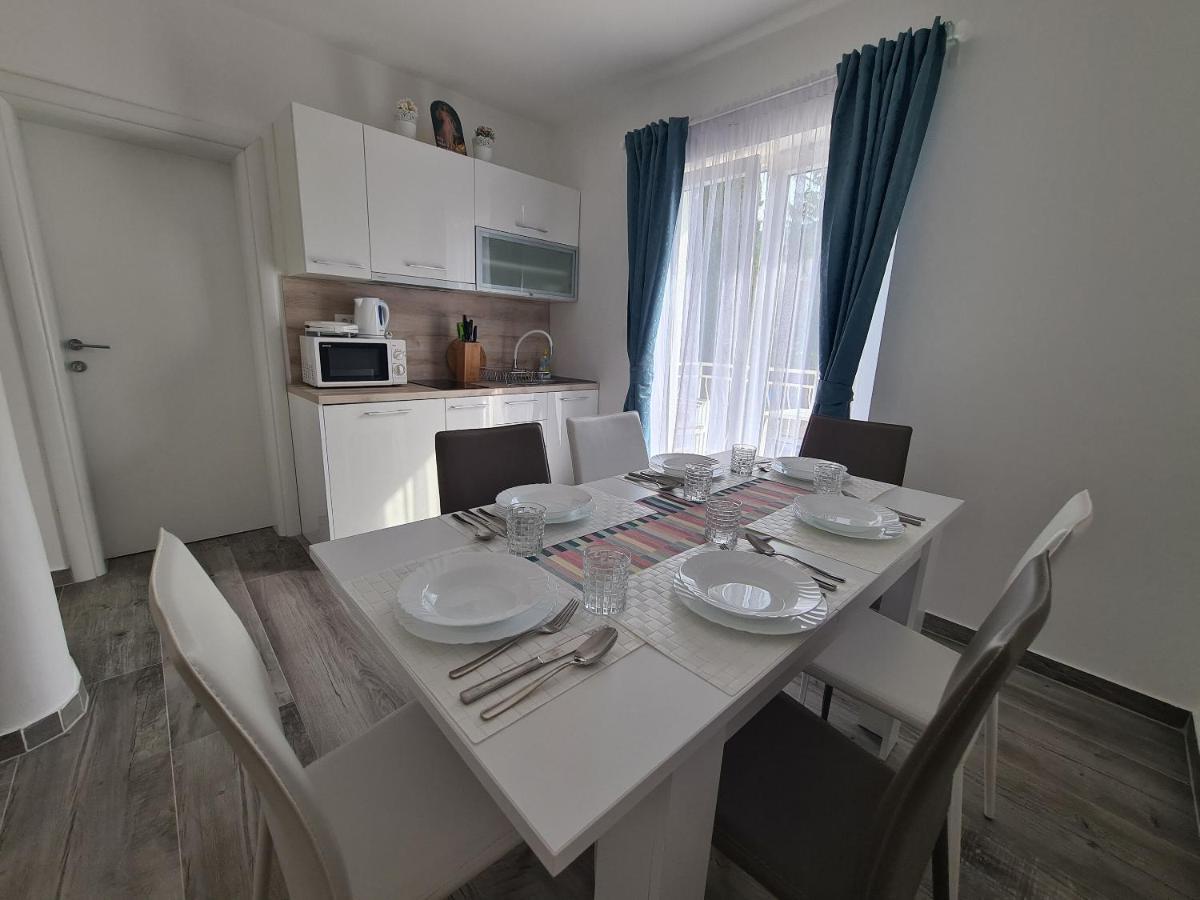 Apartments Elizabeta Dramalj Extérieur photo